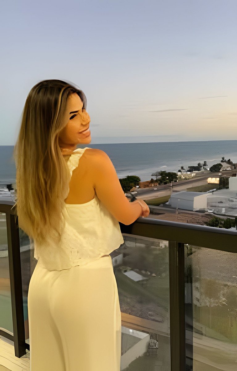 Apartamento Novo e Decorado com Vista Incrível