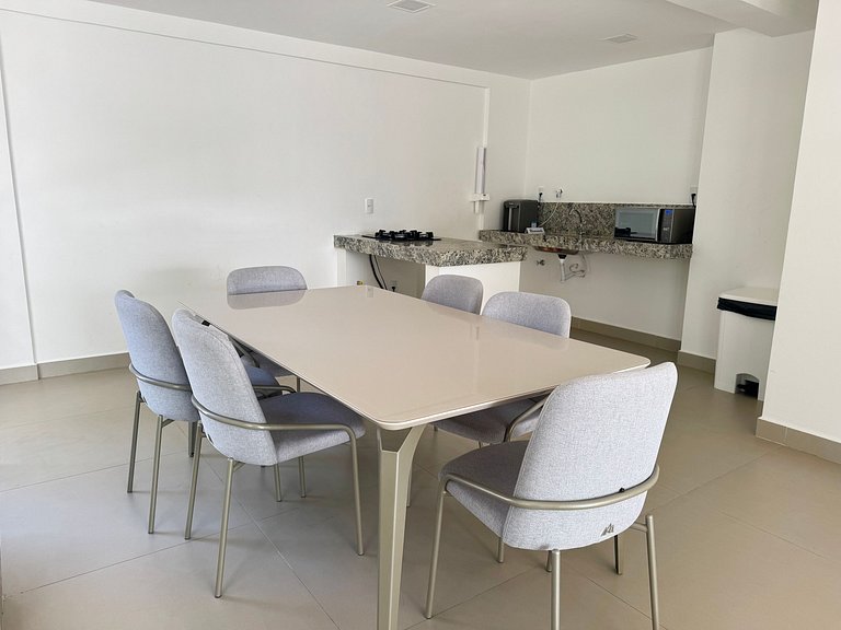 Apartamento Novo e Decorado com Vista Incrível