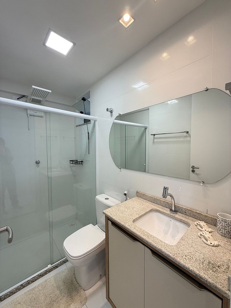 Apartamento com Área de Lazer na Cobertura